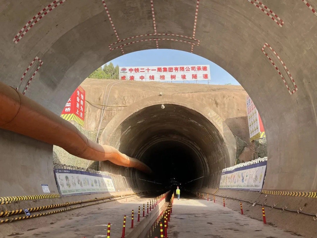 圖片轉(zhuǎn)載自：四川鐵路機場建設(shè)微信公眾號.jpg